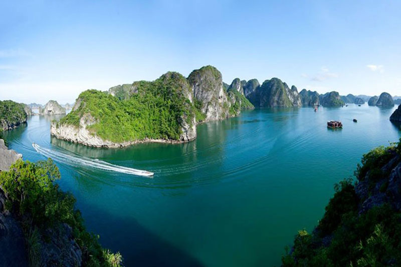 The Article: How to Handle Severe Seasickness While Cruising on Jade Sails Halong